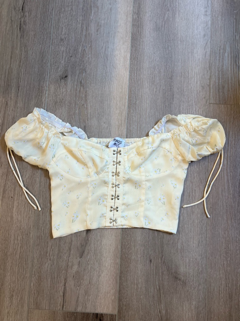 Princess Polly Pale Yellow Floral Puff Sleeve Crop Top